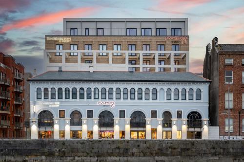 Unterkunft von außen, Moxy Cork in Cork Unterkunft von außen, Moxy Cork in Cork