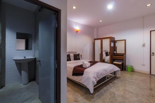 Tonwai Modern Place in Phitsanulok Tonwai Modern Place in Phitsanulok