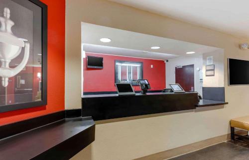 大堂, Extended Stay America Suites - Juneau - Shell Simmons Drive in 朱諾 大堂, Extended Stay America Suites - Juneau - Shell Simmons Drive in 朱諾