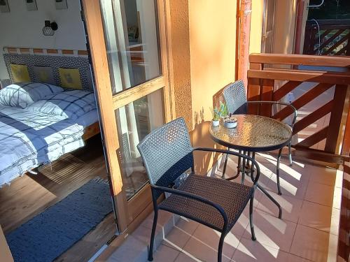 ระเบียง/ชานเรือน, Apartmány Mirka a Maťko (Apartmany Mirka a Matko) in โดโนวาลี ระเบียง/ชานเรือน, Apartmány Mirka a Maťko (Apartmany Mirka a Matko) in โดโนวาลี