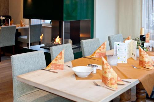 طعام و مشروبات, Waldhotel in Lingen (Ems) طعام و مشروبات, Waldhotel in Lingen (Ems)