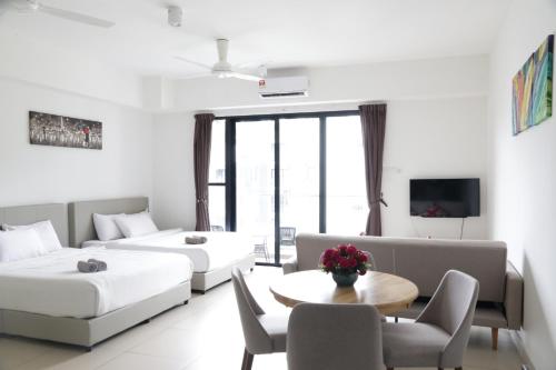 Midhill Apartment Genting 605, 1113, 1213 By AuroraHomes