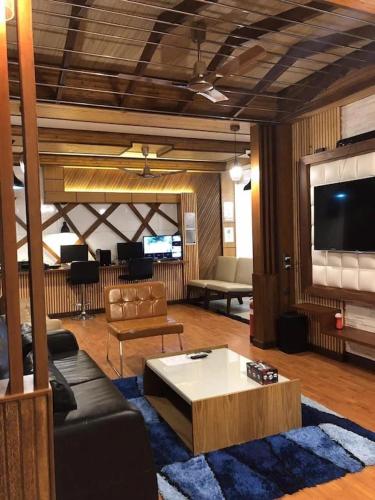 Millennium in Gnaviyani Atoll Millennium in Gnaviyani Atoll