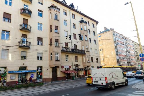 Dreamscape on Margit Boulevard by Nw