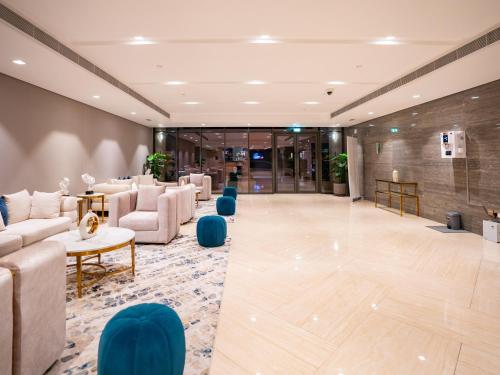 Elgant 2 bedroom near Jumeirah Village Triangle Elgant 2 bedroom near Jumeirah Village Triangle