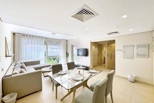 Outright 1BDR Mangroovy Free Beach & Pool Access