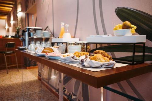 Hotel Roma in Чіттаделла Hotel Roma in Чіттаделла