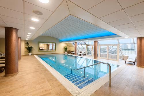Плувен басейн, uHOTEL in Любляна Плувен басейн, uHOTEL in Любляна