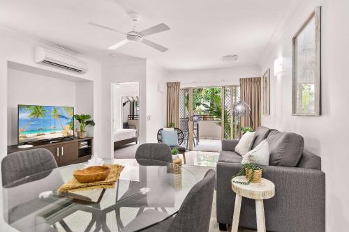 Fasilitas, Lux Resort Cairns in Cairns Fasilitas, Lux Resort Cairns in Cairns