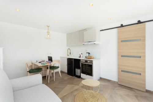 مطبخ, Appartement ESCAPADE BIEN ETRE & DECONNEXION in Saint-Felix Lauragais مطبخ, Appartement ESCAPADE BIEN ETRE & DECONNEXION in Saint-Felix Lauragais