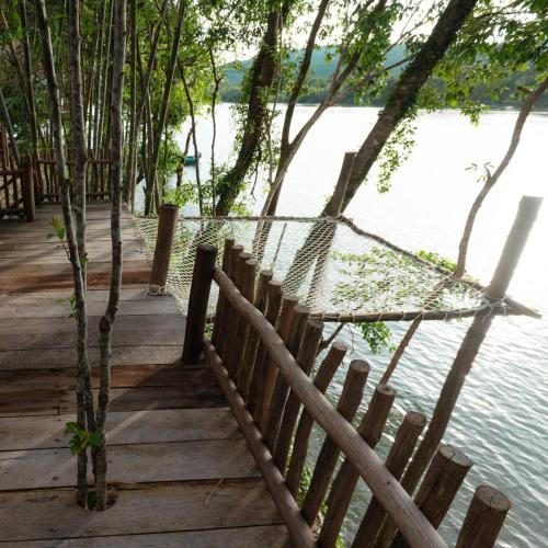 Tatai Camping Lodges in ตาไท Tatai Camping Lodges in ตาไท