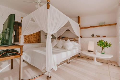 Casa de Piedra in Balcones al Mar Casa de Piedra in Balcones al Mar