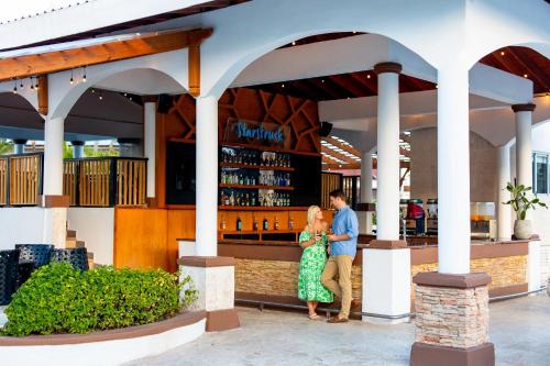 Bar/lounge, Sunscape Coco Punta Cana - All Inclusive in Punta Cana Bar/lounge, Sunscape Coco Punta Cana - All Inclusive in Punta Cana