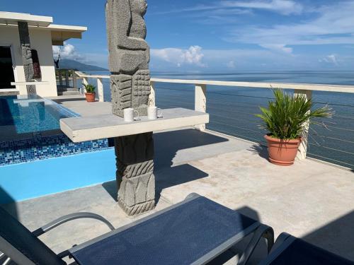 Trujillo Airport Beach Suites in Trujillo Trujillo Airport Beach Suites in Trujillo