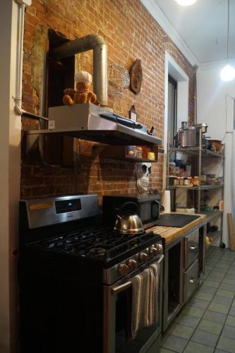Macaw Guest House in Аппер-Ист-Сайд Macaw Guest House in Аппер-Ист-Сайд