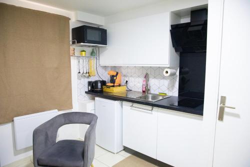 Le Relax Place - Metro 5 Bobigny in Bobigny Le Relax Place - Metro 5 Bobigny in Bobigny