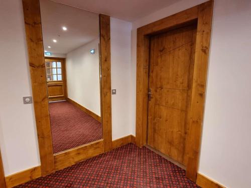 Appartement luxueux 3 pieces, spa prive, skis aux pieds - FR-1-810-21 in Beaufort Appartement luxueux 3 pieces, spa prive, skis aux pieds - FR-1-810-21 in Beaufort