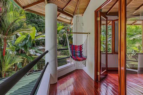 The Jungle Inn in Dominical The Jungle Inn in Dominical