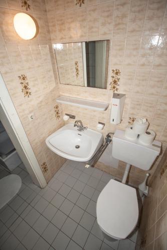 This photo about Gasthof Zillertal shared on HyHotel.com