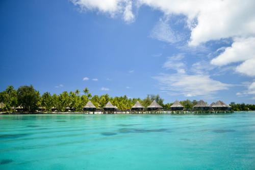 Beach, Hotel Kia Ora Resort and Spa in Rangiroa Beach, Hotel Kia Ora Resort and Spa in Rangiroa