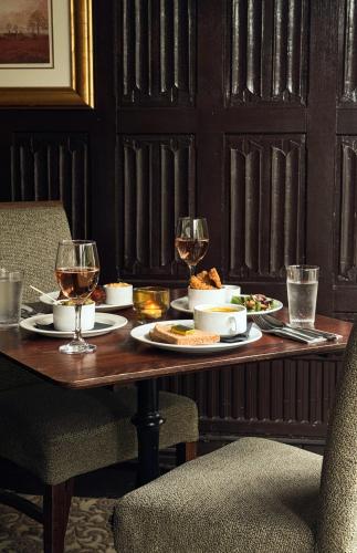Warren Lodge in Greater London South West Warren Lodge in Greater London South West