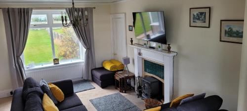 The Mouries Holiday Cottage in Spey Bay The Mouries Holiday Cottage in Spey Bay