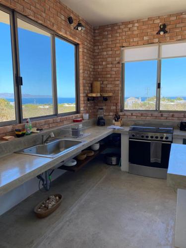 keuken, Increíble Casa Piedra (Increible Casa Piedra) in El Sargento keuken, Increíble Casa Piedra (Increible Casa Piedra) in El Sargento