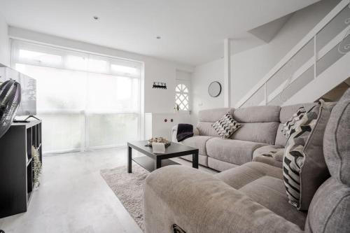 Comfy 3 Bedroom Home - Merseyside in Croxteth Comfy 3 Bedroom Home - Merseyside in Croxteth