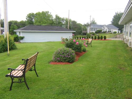 Kert, Antigonish Evergreen Inn in Antigonish Kert, Antigonish Evergreen Inn in Antigonish
