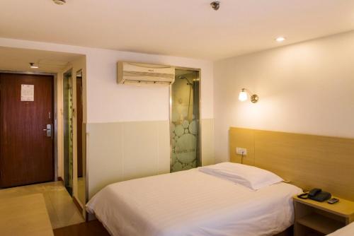 This photo about Motel Shanghai Jiading Bole Road shared on HyHotel.com