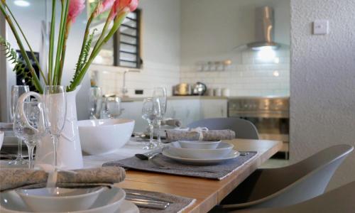 Facilities, Villa Adina - Sleeps 7 - Pool - Parking - Garden in Westerhall Land Settlement Facilities, Villa Adina - Sleeps 7 - Pool - Parking - Garden in Westerhall Land Settlement