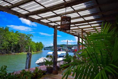 ザ マングローブ ハイダウェイ コチャン4