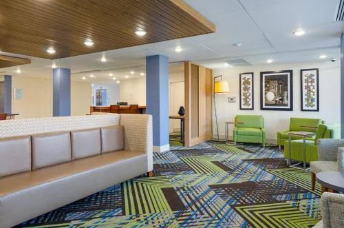 外部景觀, Holiday Inn Express And Suites Abingdon By IHG in 弗吉尼亞州阿賓登 (VA) 外部景觀, Holiday Inn Express And Suites Abingdon By IHG in 弗吉尼亞州阿賓登 (VA)