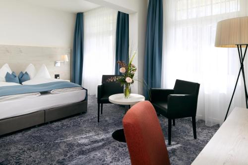 Hotel Restaurant Bellevue au Lac in Thun Hotel Restaurant Bellevue au Lac in Thun