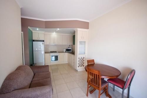 This photo about The Swagmans Rest Apartments shared on HyHotel.com