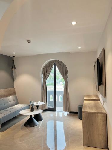 La Sera Suites Nha Trang in Vĩnh Trường La Sera Suites Nha Trang in Vĩnh Trường