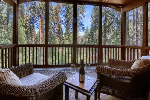 設施, Aspen House in Fish Camp- 2 Miles from Yosemite's South Entrance in 菲什營(CA) 設施, Aspen House in Fish Camp- 2 Miles from Yosemite's South Entrance in 菲什營(CA)
