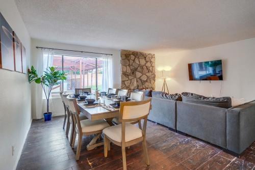 Vintage 6B 3BA Home Pool Hot Tub & Basketball Net in 哈仙達崗 Vintage 6B 3BA Home Pool Hot Tub & Basketball Net in 哈仙達崗