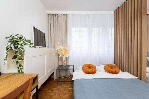 Lily Studios Wola Ratusz