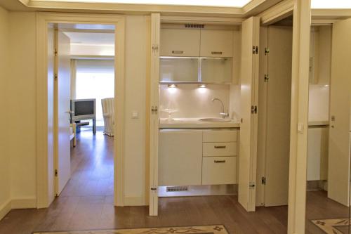 This photo about Villa Metaxas shared on HyHotel.com