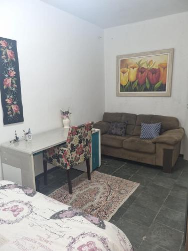Quarto privativo para uma ou duas pessoas com banheiro compartilhado in Sao Bernardo Do Campo Quarto privativo para uma ou duas pessoas com banheiro compartilhado in Sao Bernardo Do Campo