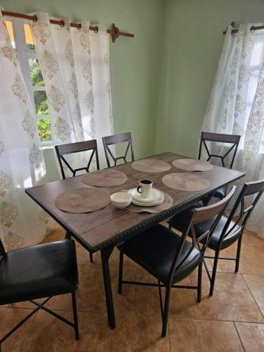 Jardin Damon in Fond Doux Jardin Damon in Fond Doux