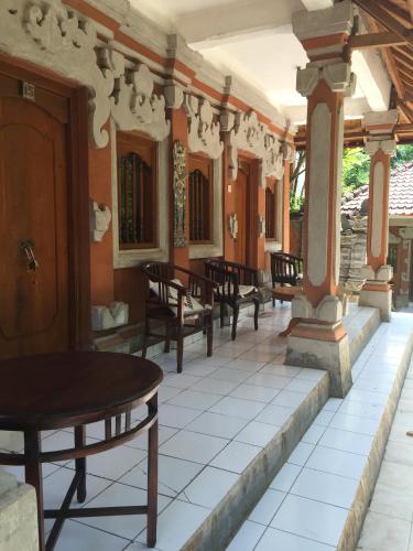 Pondok Wisata Grya Sari Hotel in Seririt Pondok Wisata Grya Sari Hotel in Seririt