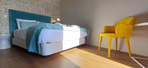 Bed, RestOnDouro Oporto Studio in Valbom Bed, RestOnDouro Oporto Studio in Valbom