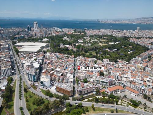 Blue Life Hotel in İzmir Blue Life Hotel in İzmir