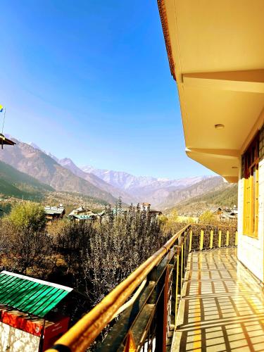 Elena Aastha - Valley View Rooms in Prini Elena Aastha - Valley View Rooms in Prini