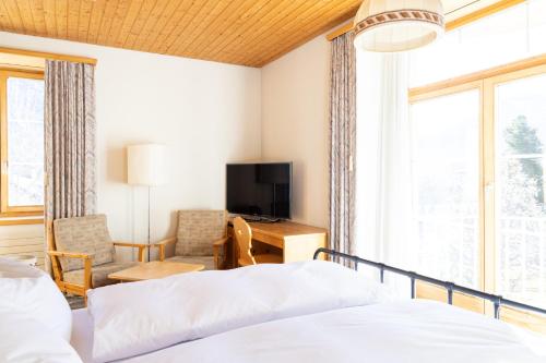 Golf Hotel Des Alpes in Samedan Golf Hotel Des Alpes in Samedan