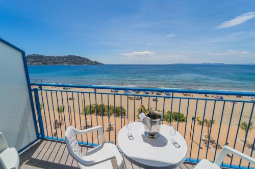 Ban công/sân hiên, Hotel Marian Platja in Santa Margarida Ban công/sân hiên, Hotel Marian Platja in Santa Margarida