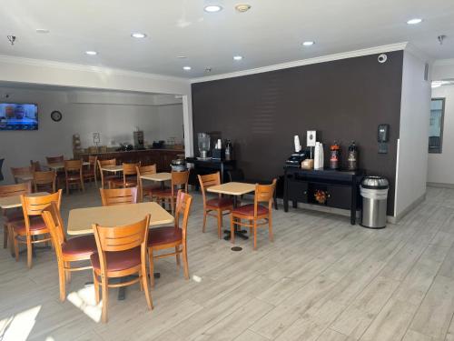 餐飲選擇, 蘇城蔚景溫德姆酒店 (Wingate by Wyndham Sioux City) in 蘇市 (IA) 餐飲選擇, 蘇城蔚景溫德姆酒店 (Wingate by Wyndham Sioux City) in 蘇市 (IA)