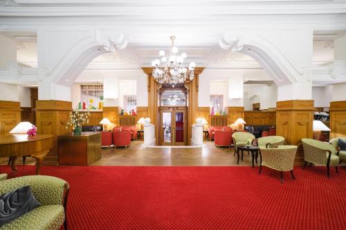 Lobby, Schweizerhof Swiss Quality Hotel in Sankt Moritz Lobby, Schweizerhof Swiss Quality Hotel in Sankt Moritz